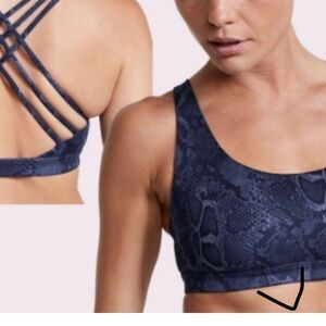 Victoria's Secret Navy Strappy Sports Bra Size M